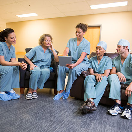 Sharing benefits from the use of biosimilar medicines across care pathways